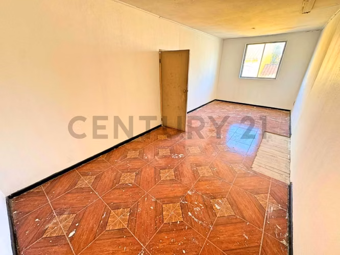 Se vende casa con potencial comercial en Peñuelas