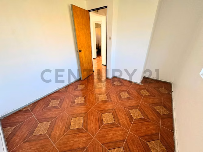 Se vende casa con potencial comercial en Peñuelas