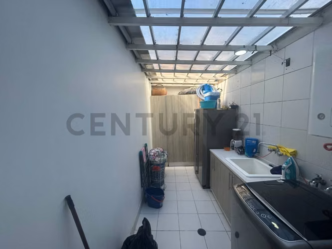 Se vende gran departamento sector exclusivo El Encanto - Imagen 12