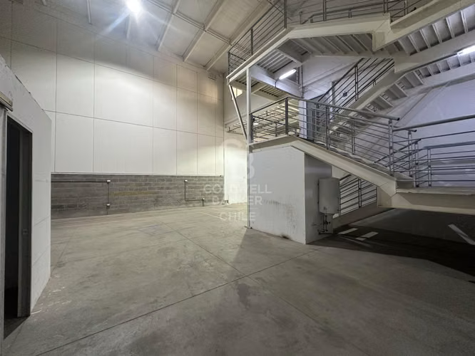 Bodega Con Oficina  | Lampa | Excelente Ubicación