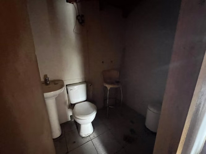 VENTA DE CASA DE DOS PISOS EN PEÑALOLEN  300 MTS. 5D 3B