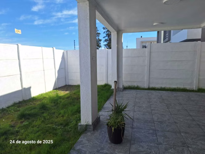 HERMOSA CASA LAS VIZCACHAS PUENTE ALTO (121073)