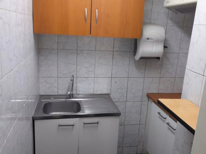 Gran Propiedad Comercial para Empresa - Imagen 12