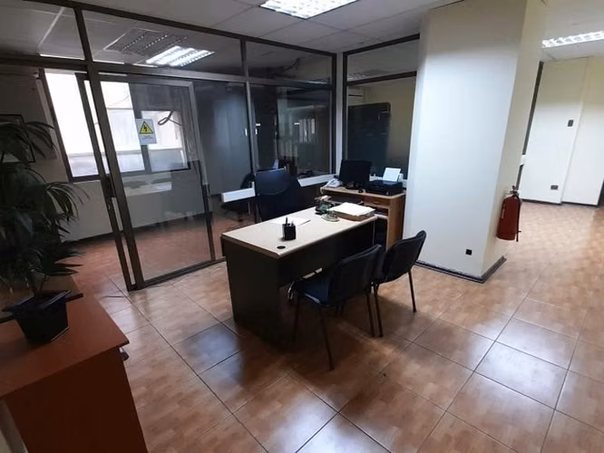 Gran Propiedad Comercial para Empresa - Imagen 3