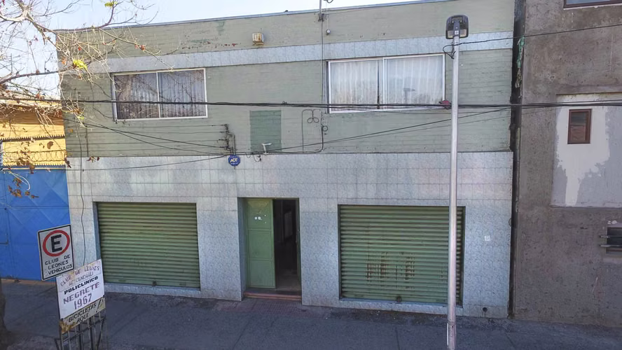 Amplia Propiedad Comercial en Negrete 1967, a pasos de Independencia