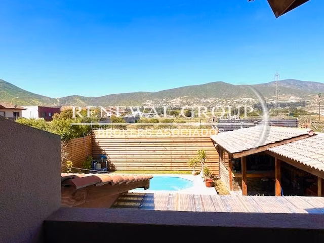 Impecable casa 4 D 3 B, cercano a colegios.   (121305) - Imagen 7