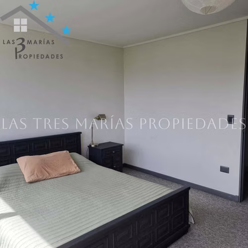 Moderno Townhouse para Inversión (121283)