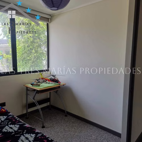 Moderno Townhouse para Inversión (121283)