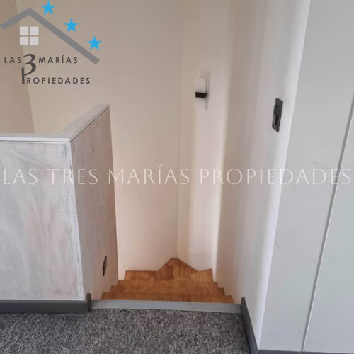 Moderno Townhouse para Inversión (121283)