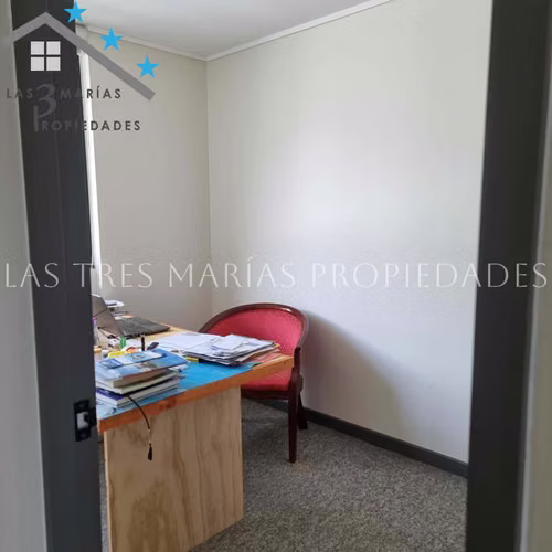 Moderno Townhouse para Inversión (121283)