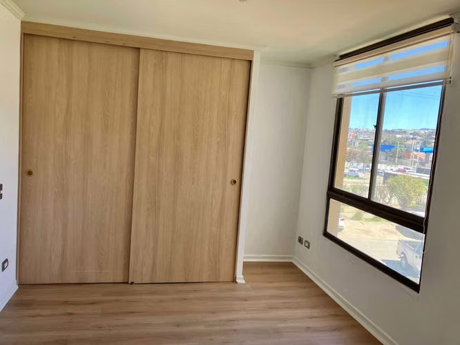Arriendo Impecable Departamento  (121280)