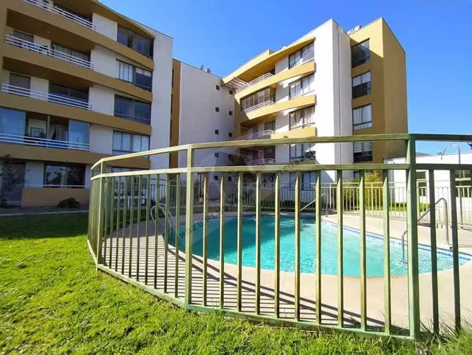 Arriendo Impecable Departamento  (121280)