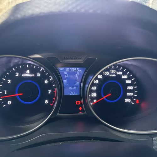 HYUNDAI VELOSTER 2015