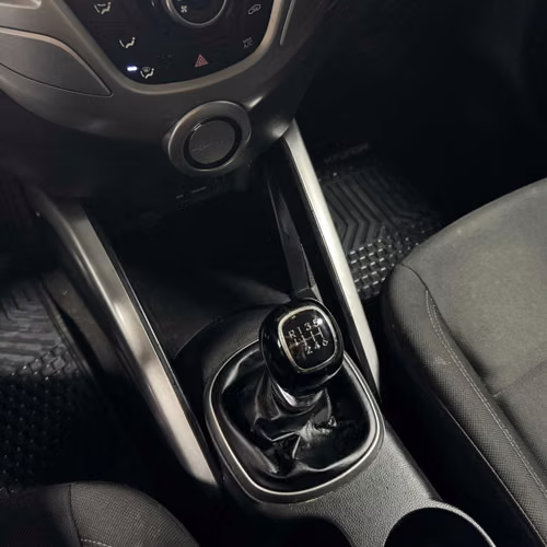 HYUNDAI VELOSTER 2015