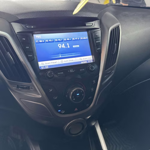 HYUNDAI VELOSTER 2015