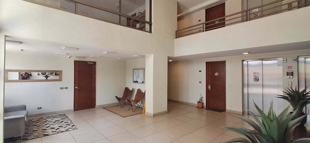 Oportunidad 2 dorm. 1 baño, 1 estac. (121736)