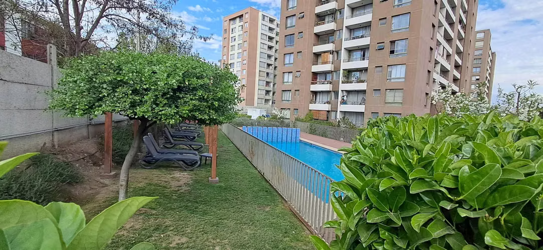 Oportunidad 2 dorm. 1 baño, 1 estac. (121736)