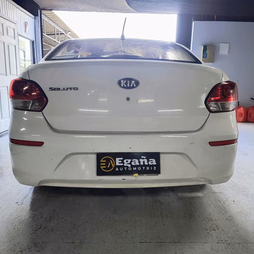 KIA SOLUTO 2021
