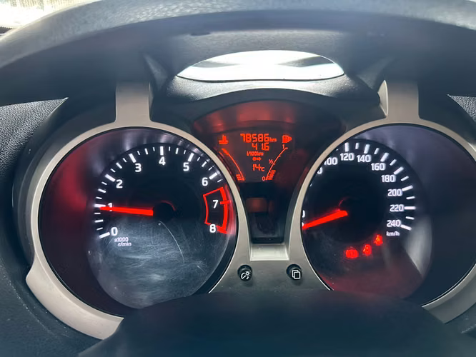 NISSAN JUKE 2016