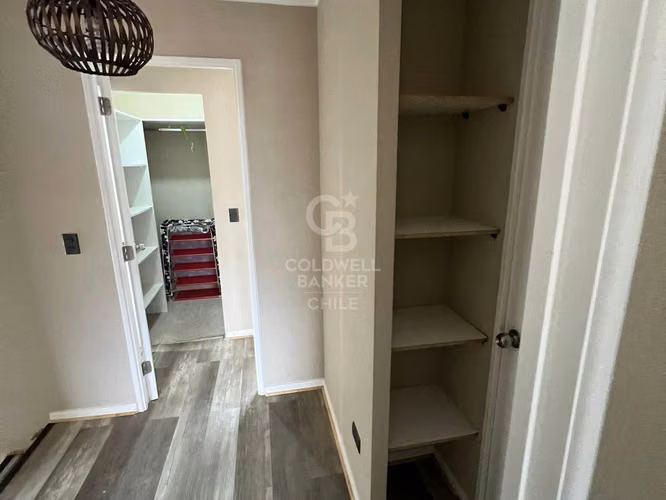 Rebajada!!| 3 Dormitorios, 4 Baños y Amplio Quincho/PV.