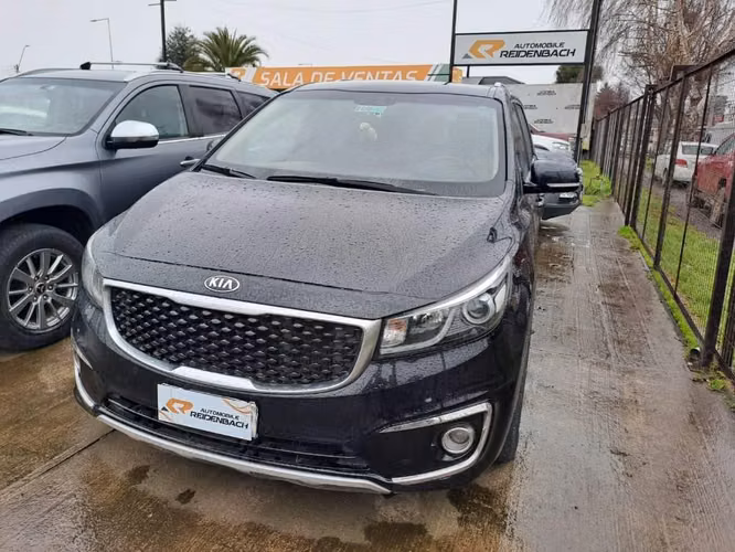 KIA GRAND CARNIVAL 2017