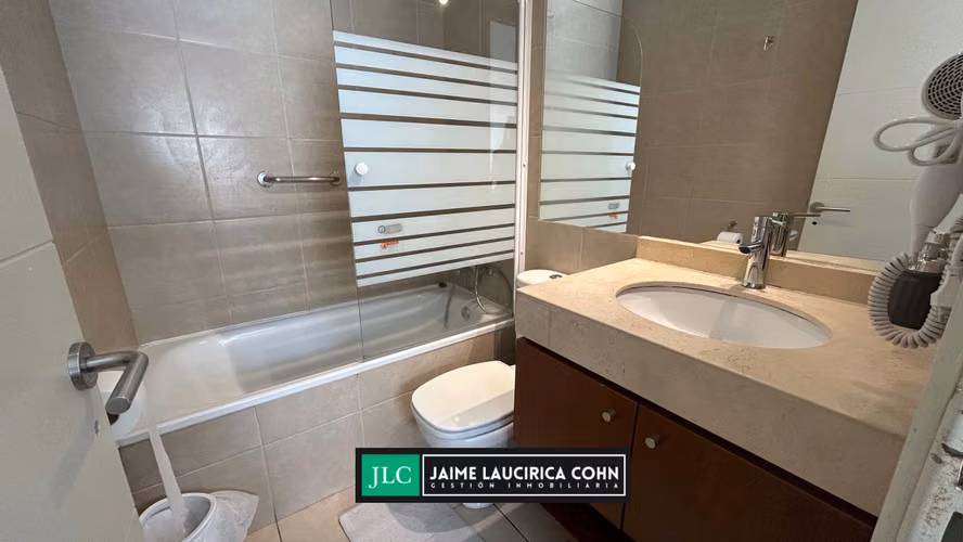Departamento amoblado en arriendo Cochrane, piso 19