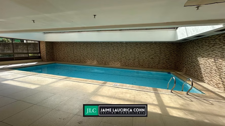 Departamento amoblado en arriendo Cochrane, piso 19