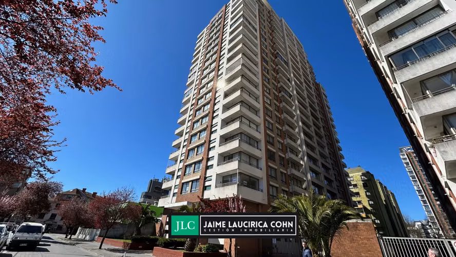 Departamento amoblado en arriendo Cochrane, piso 19