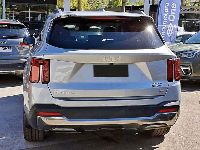 KIA SORENTO 2025