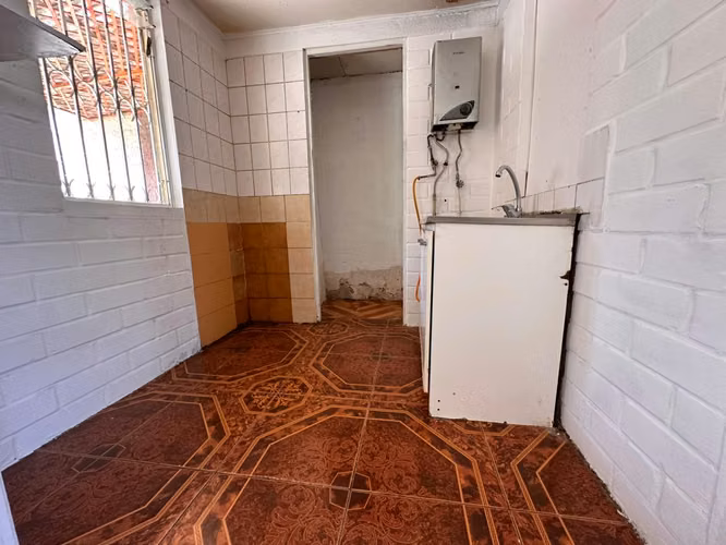 SE VENDE CASA PARA REMODELAR, PUENTE ALTO - Imagen 8