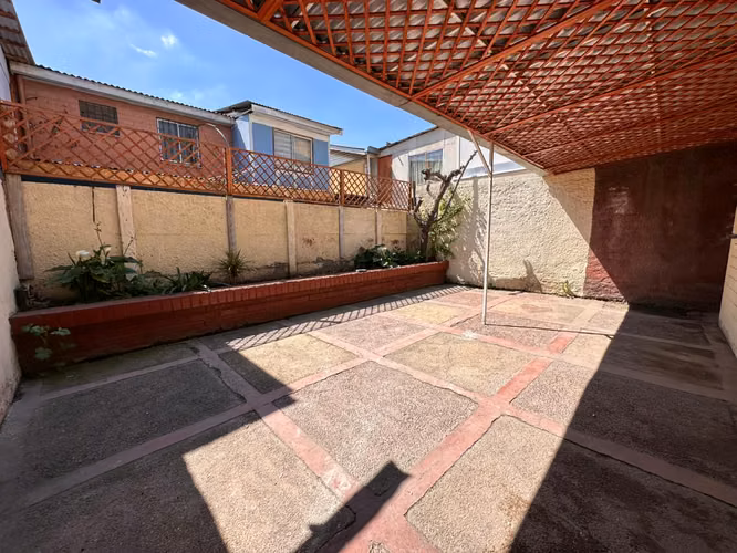 SE VENDE CASA PARA REMODELAR, PUENTE ALTO - Imagen 5