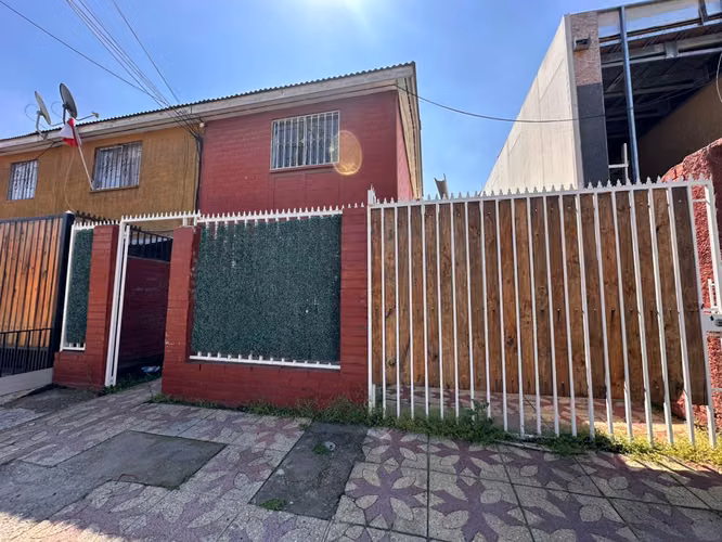 SE VENDE CASA PARA REMODELAR, PUENTE ALTO - Imagen 2