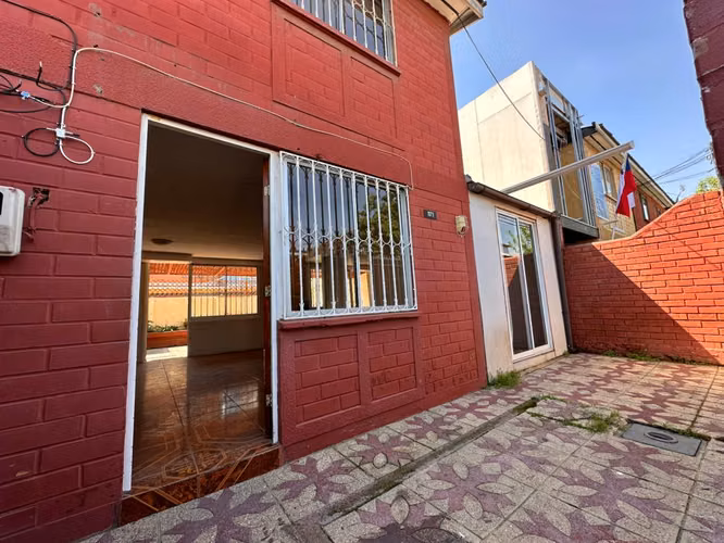 SE VENDE CASA PARA REMODELAR, PUENTE ALTO - Imagen 3