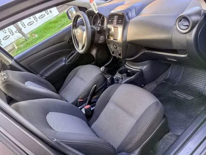 Nissan Versa Sense 2019 Mecanico Full Equipo 1.6
