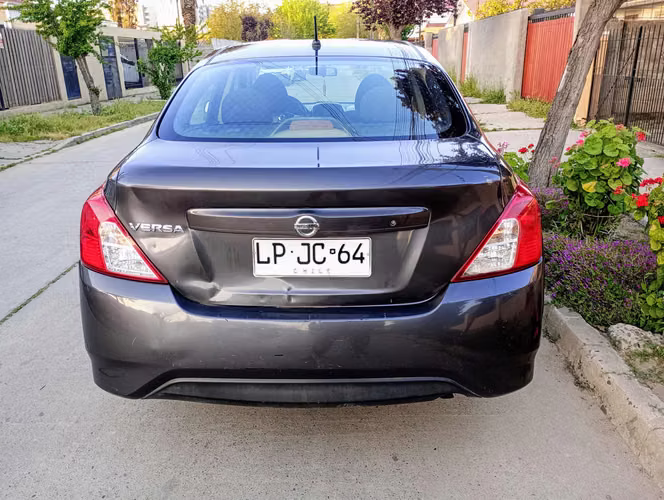 Nissan Versa Sense 2019 Mecanico Full Equipo 1.6