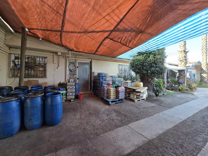 CENTRO DE BUIN: BODEGA Y LOCALES COMERCIALES EN 2.180 MT2