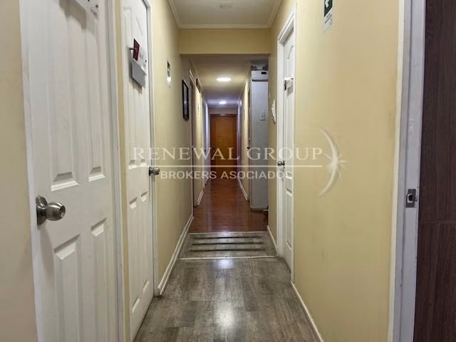 Amplio local comercial con excelente ubicació (122702)