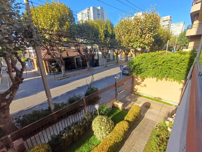 4 Norte, 3 dorm, 3 baños, 2 estacionamientos (122710)