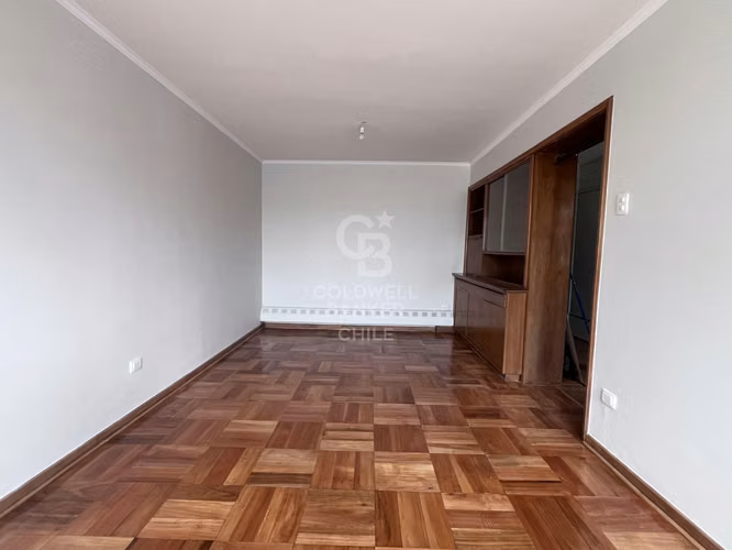 Céntrico departamento.