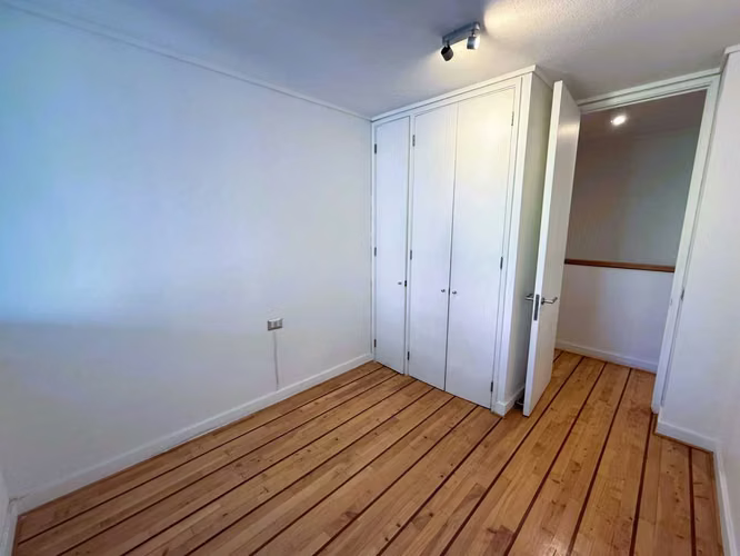DPTO. DUPLEX DE 2D Y 2B A PASOS DE COLON (122777)