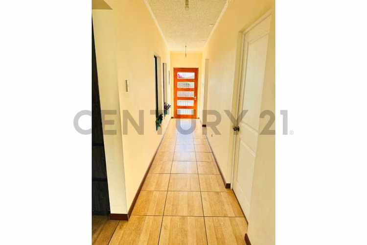 Vendo casa en Peñuelas con terraza panorámica