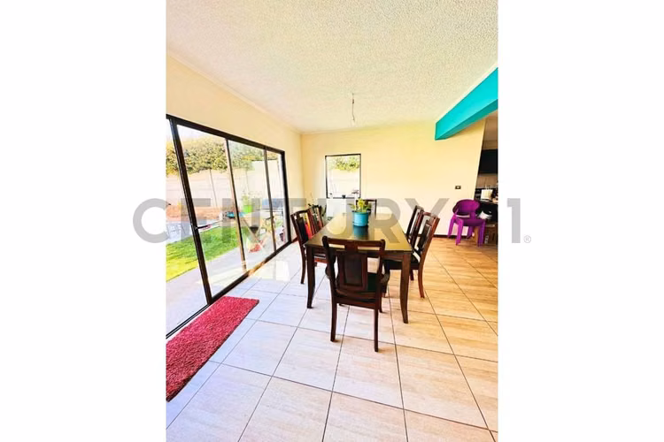 Vendo casa en Peñuelas con terraza panorámica