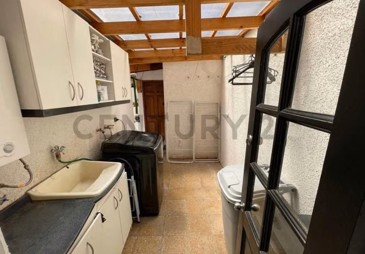 Se vende Casa en sector cerrado Peñuelas - Coquimbo