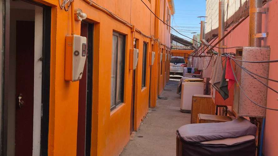 Gran Casa en General Salvo con 10 Dptos (122923)