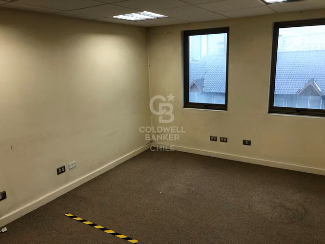 Oficinas de 40 m2 en centro de Puerto Montt