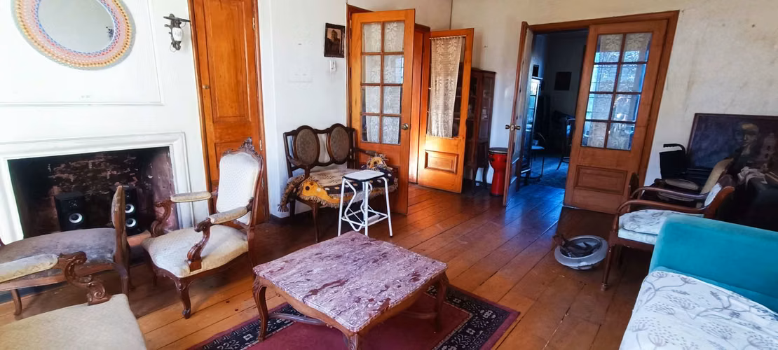 Casa solida de seis dormitorios en Ñuñoa - Imagen 13