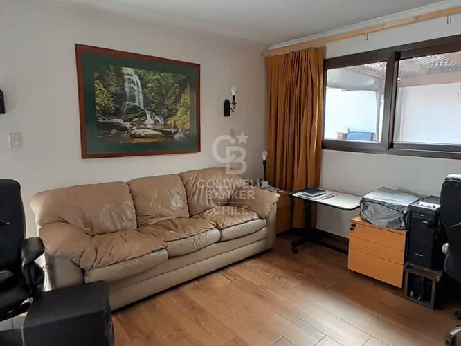 Oportunidad, casa con excelente ubicación.ID 33720