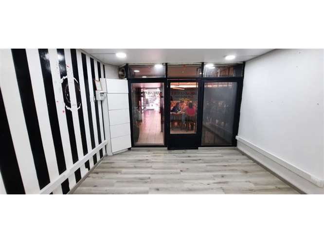 VENTA Local Comercial con Baño Escuela Militar Las Condes
