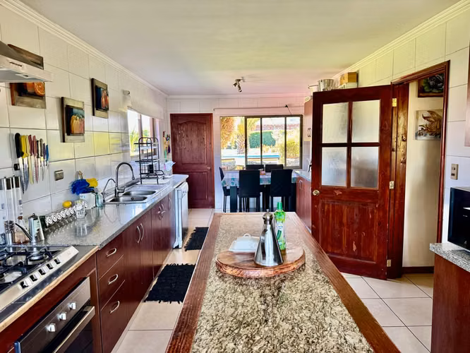 OPORTUNIDAD UNICA 422M2 5040 M2 TERRENO EN CONDOMINIO