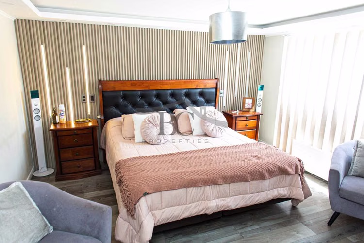 Se vende hermosa casa 5D 3B en condominio.  (123073)